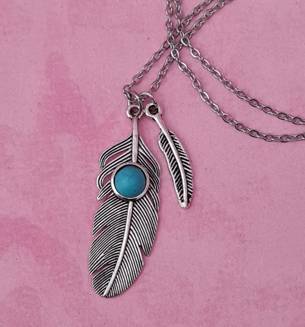 Resident Evil Claire Redfield Feather Necklace